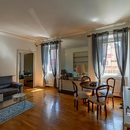 Hotel apartamentowy P-rooms & Collection