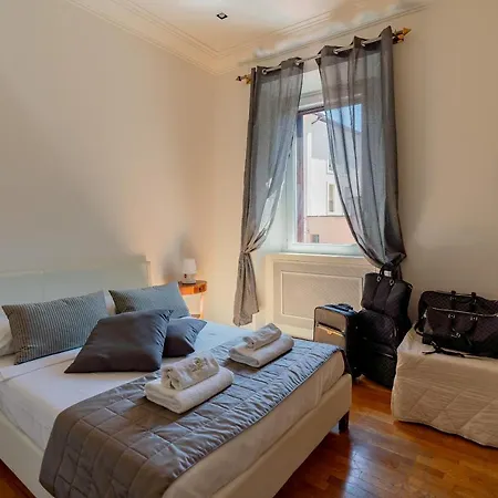 P-rooms & Collection Aparthotel *