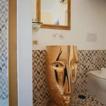 Aparthotel P-rooms & Collection