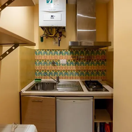 Apartahotel P-rooms & Collection Roma