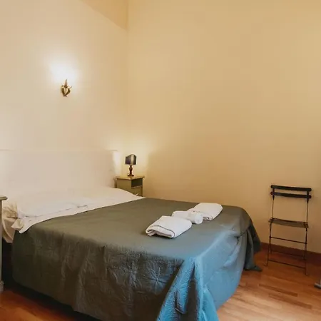P-rooms & Collection Ξενοδοχείο με διαμερίσματα *